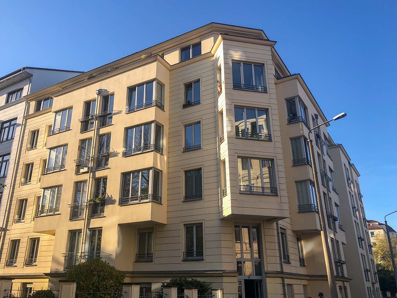 Wir managen Immobilieninvestments. Deutsche Investment